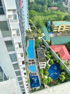 Cubao, Quezon City Condo Staycation (wifi and netflix .